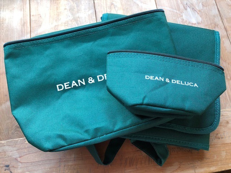 メルカリで雑誌付録が売れる理由は？転売目的ではなく使わないから売るのスタンスで！