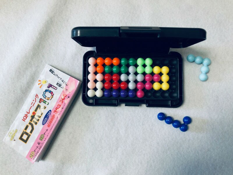 簡単なのに難しい…親もハマるパズルゲーム「ロンポス101ピラミッド」