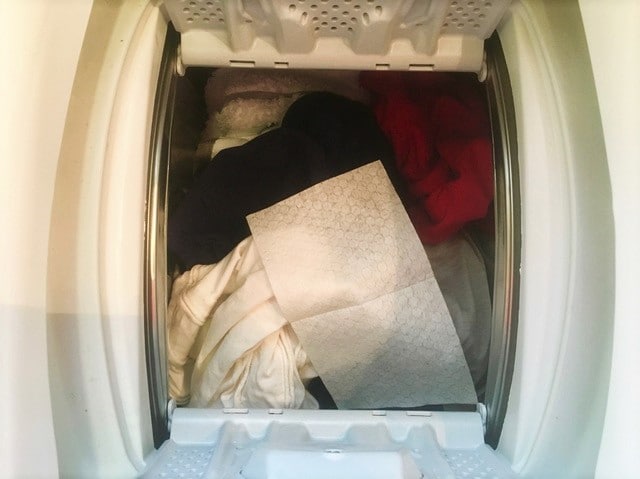 洗濯物の色移りを防ぐ！フランス発の「色移り防止シート」がオススメ！