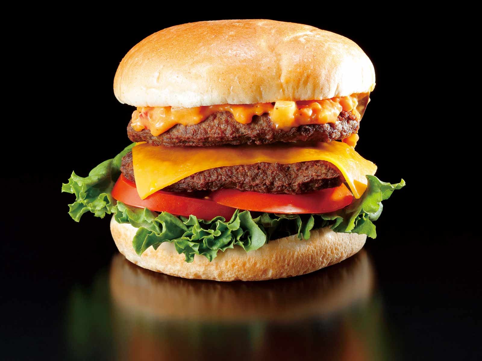 【コストコ】780円のチーズバーガーは会員以外でもフードコートで買える！肉肉しくて食べ応えも抜群