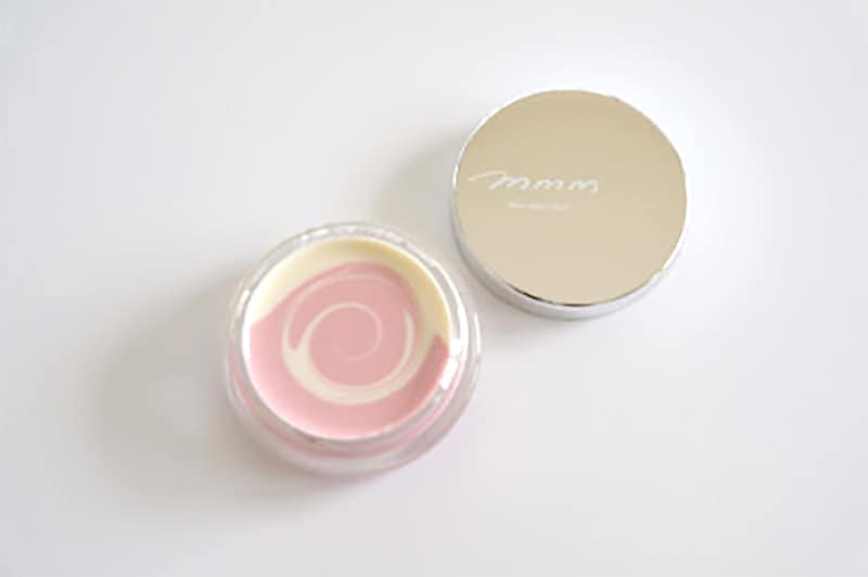 アラフォー女性のベースメイクに！「m.m.m スキンスムーザー」が超優秀