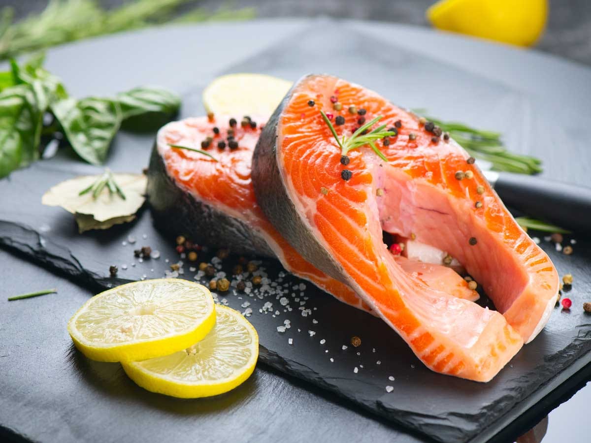 サーモンは美容・健康におすすめ！ 若みえしたいアラフォーへ食べ方を伝授