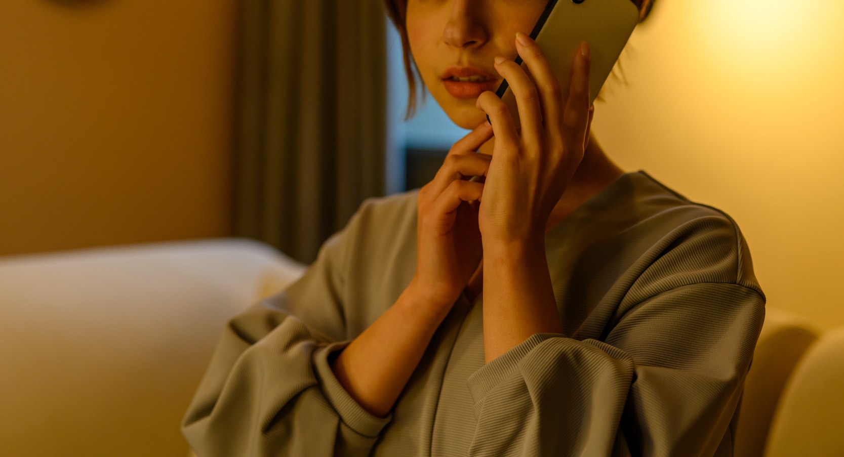 「スマホの容量不足」でなぜこんなことに…数日後女性を襲った“絶望の電話”の内容