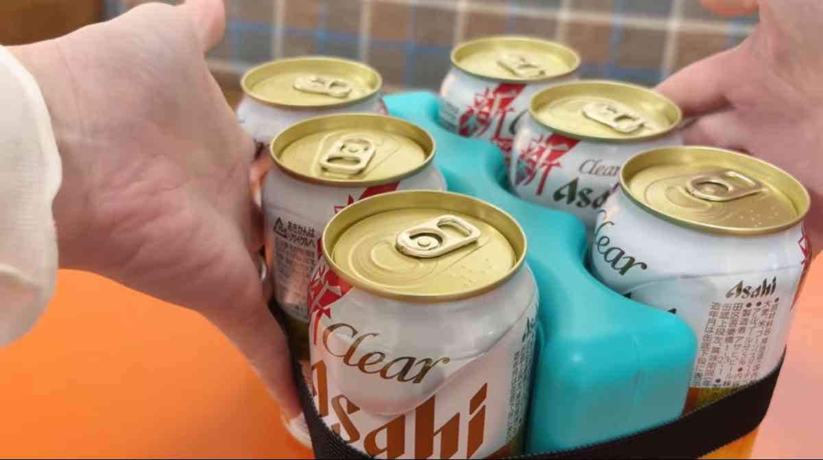 ダイソーの「缶ドリンク用保冷剤」