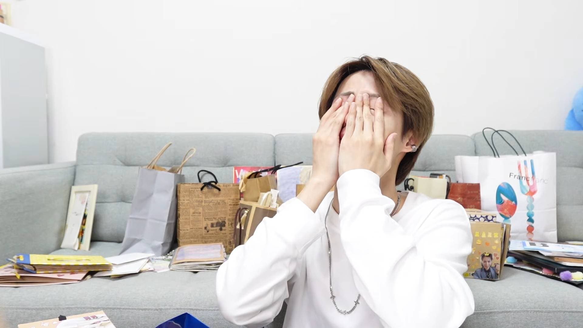 美容系YouTuber・ヒョク「人生で一番苦しい決断」を涙で発表【話題のニュース3選】