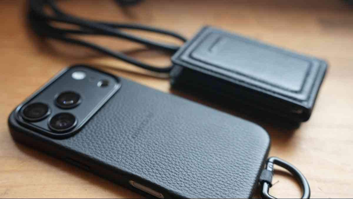 objcts.io （オブジェクツアイオー）のiPhoneケース