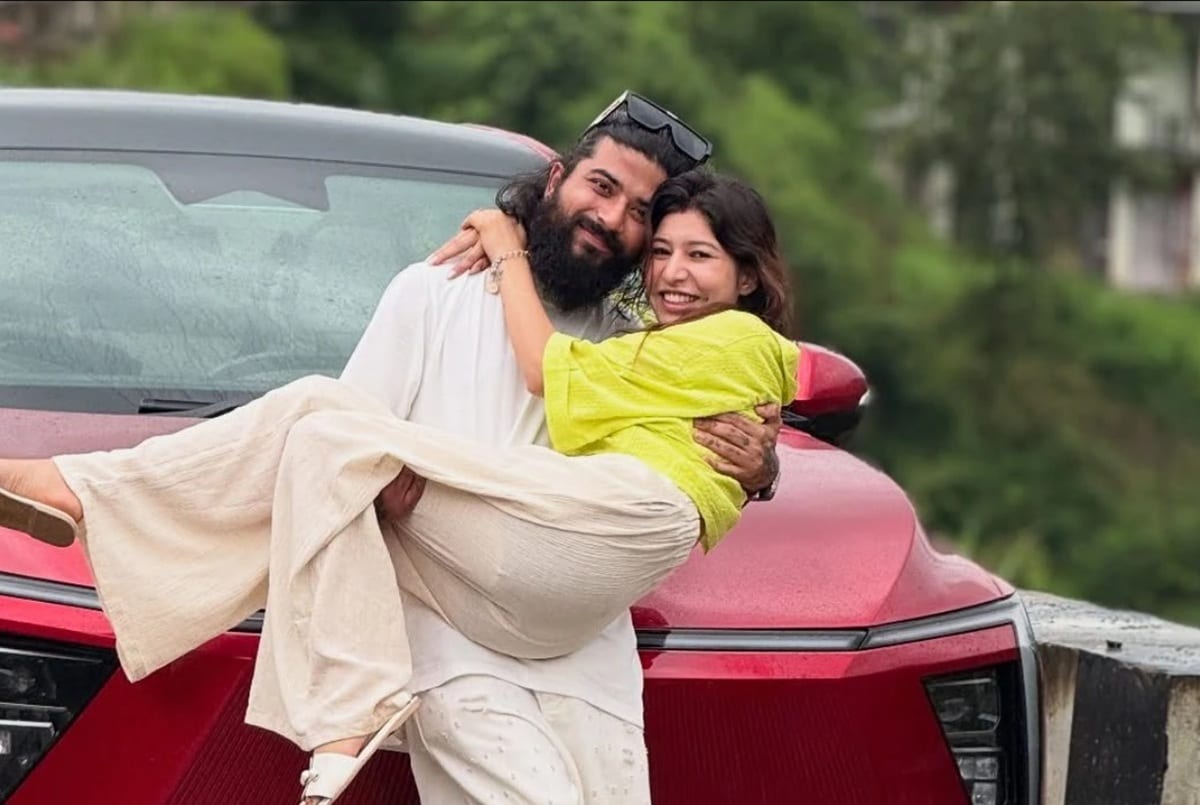 インド人YouTuber、生配信中に時速150kmで衝突事故【話題のニュース3選】