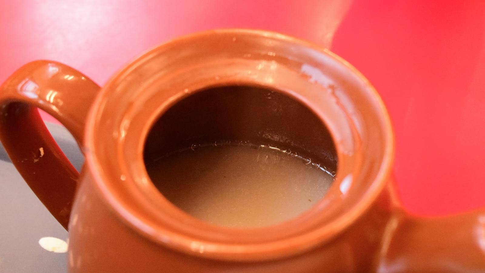 「ラーメン山岡家」でつけ麺メニューを注文すると、「わりスープ」が付いてきます