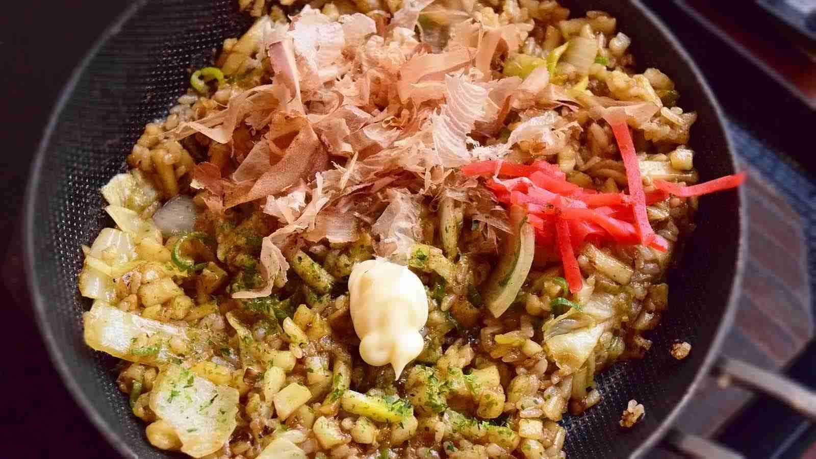 丸亀うどんメシやみつきソース味