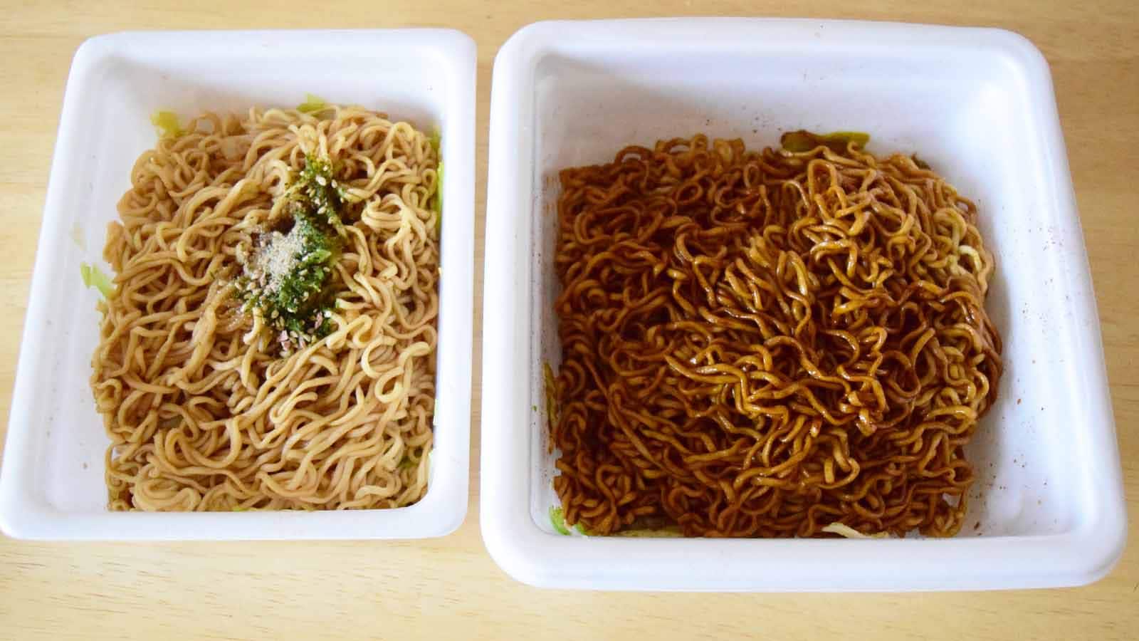 ローソンの「麺大盛り ソース焼そば」とペヤングの「ソースやきそば」
