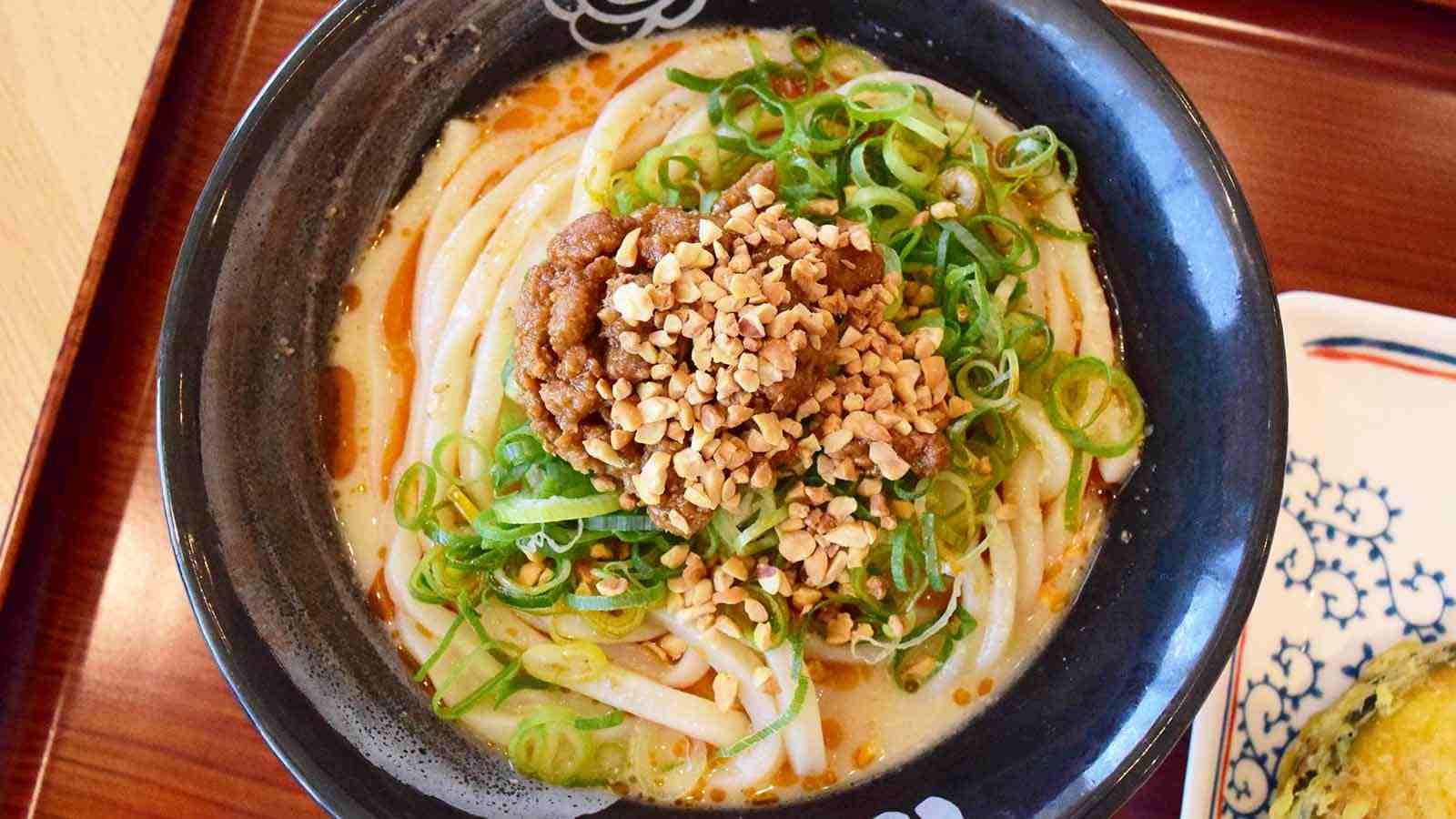 はなまるうどん「白ごま担々」