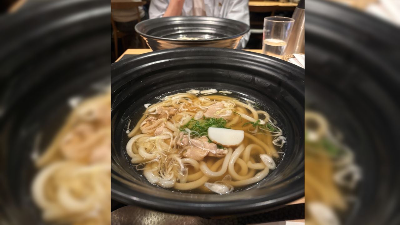 大きな器と優しい出汁に心温まる。旅立ちの前に味わう特別な一杯