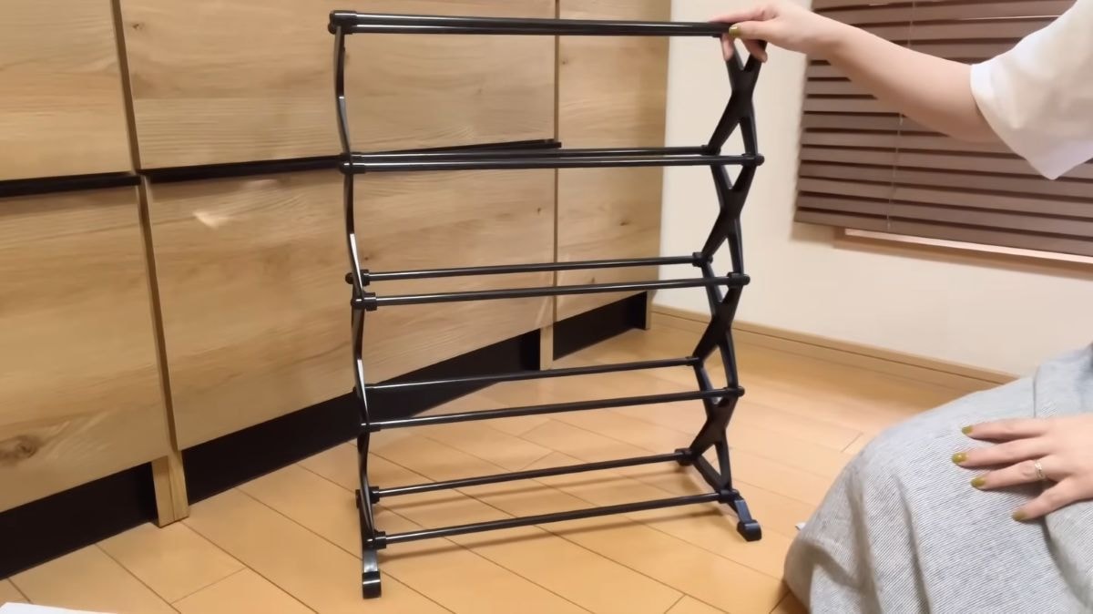 ダイソー┃組み立て式靴収納