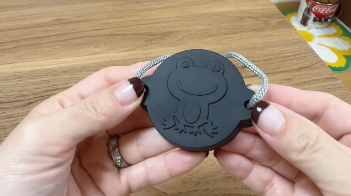 セリア┃排水口に水をためるキャップ