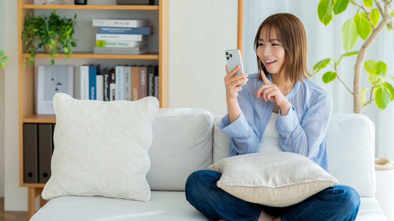 【アプリ不要】iPhone標準機能だけで写真を「切り抜き・合成」する最短ステップ