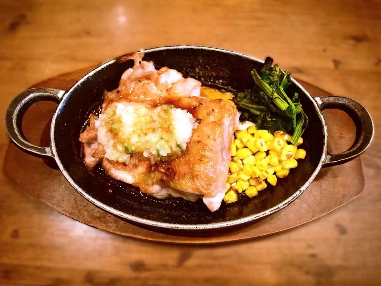オリーブの丘「チキンのオーブン焼き～シャキシャキ野菜ソース～」