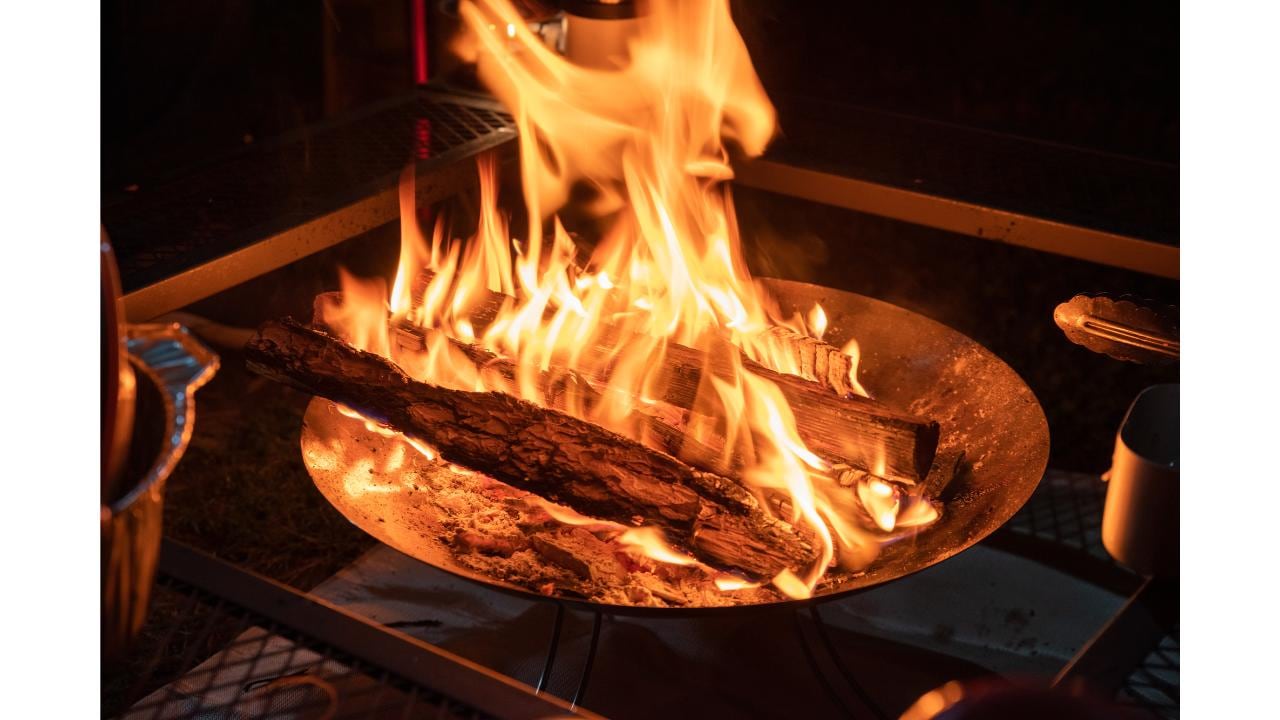 キャンプ場で夜間の大騒音！泥酔グループの嫌がらせと賢い避難
