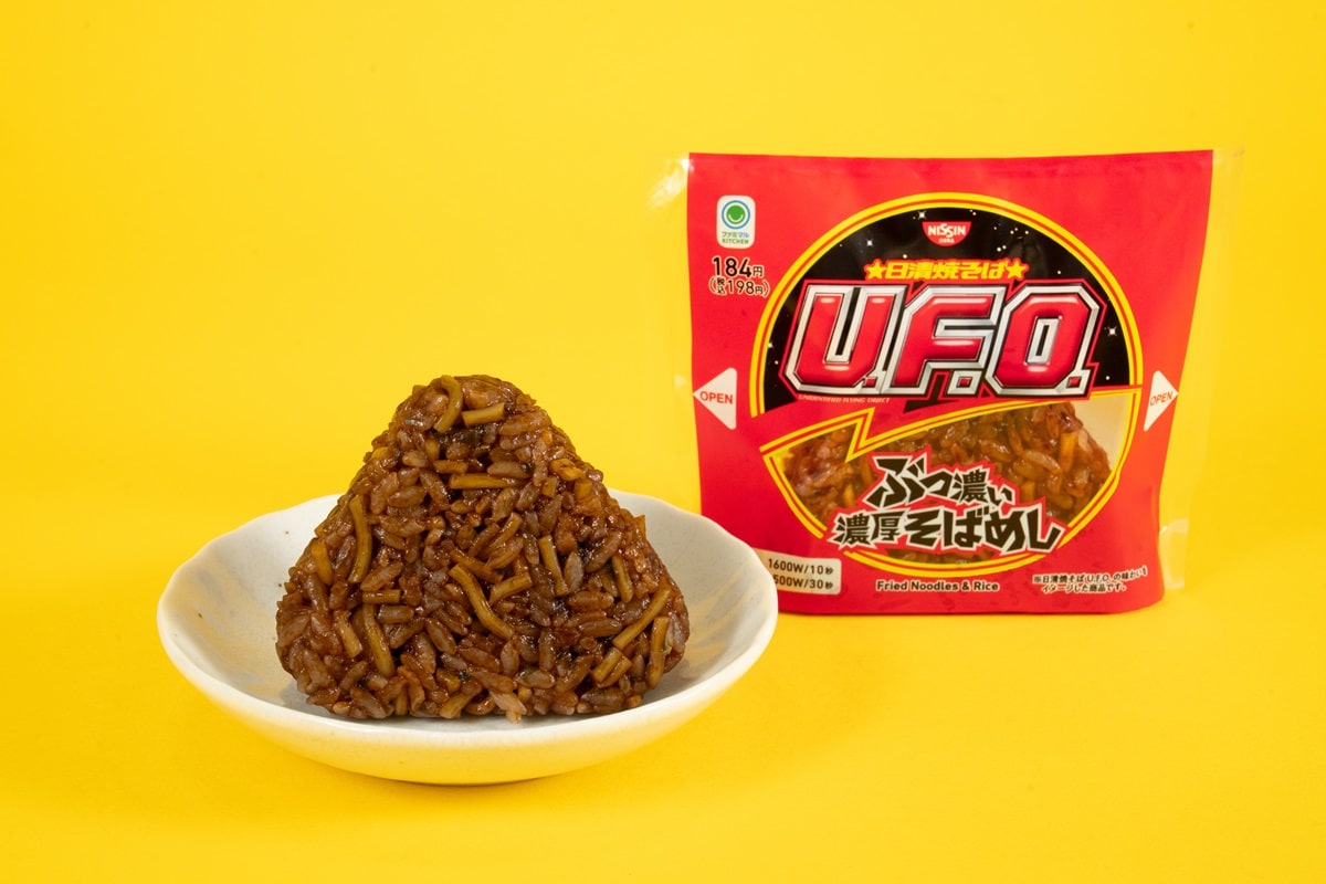 日清焼そばU.F.O.ぶっ濃い濃厚そばめし