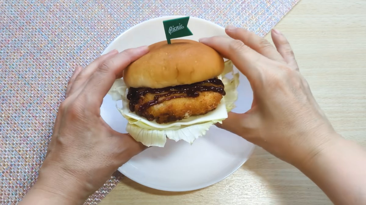 鶏屋さんのタルタルチキンカツ