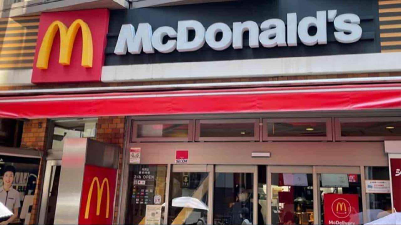 マクドナルド店舗外観