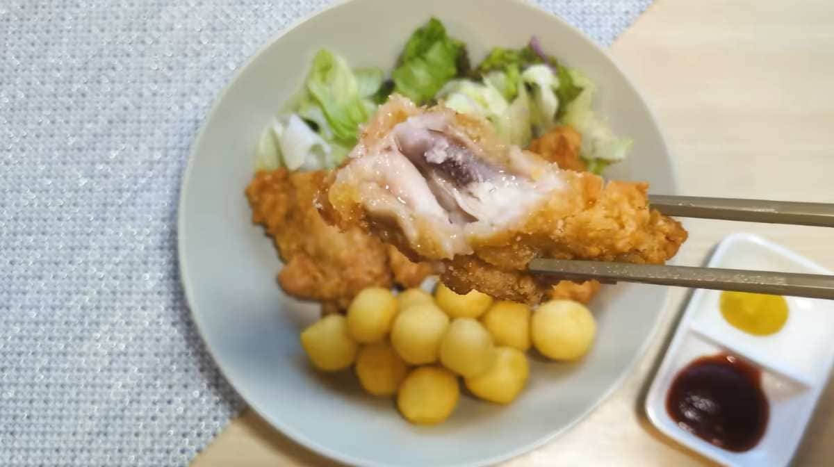 骨付きジューシーフライドチキン