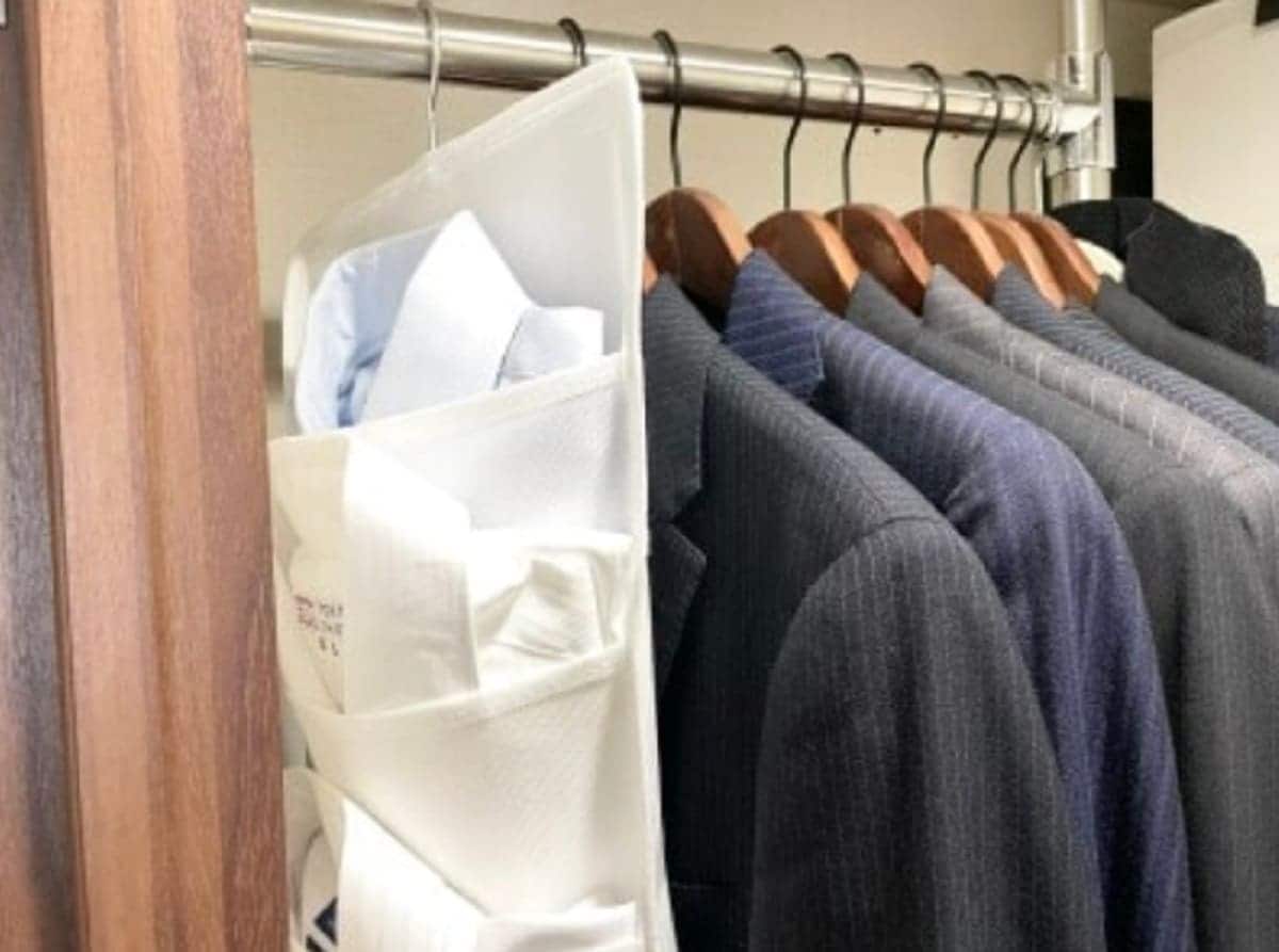 100均の洋服収納アイデア23選！無印やニトリも紹介◎便利アイテムまとめ