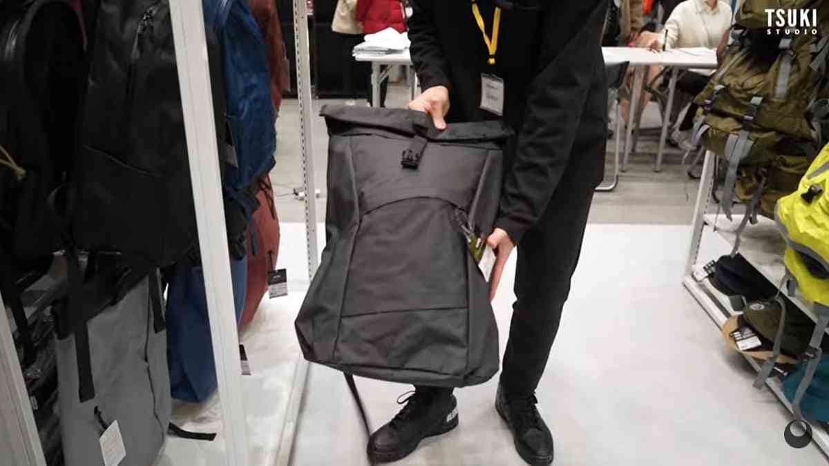 【ワークマン】雨の日や本格登山にも使える防水仕様がうれしい！マニアおすすめ新作バックパック3選