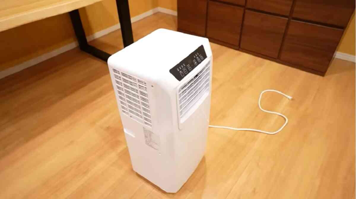 【アウトドア】ドンキホーテの移動式クーラーやポタ電も！夏キャンプに便利な持ち運べるギア＆家電3選