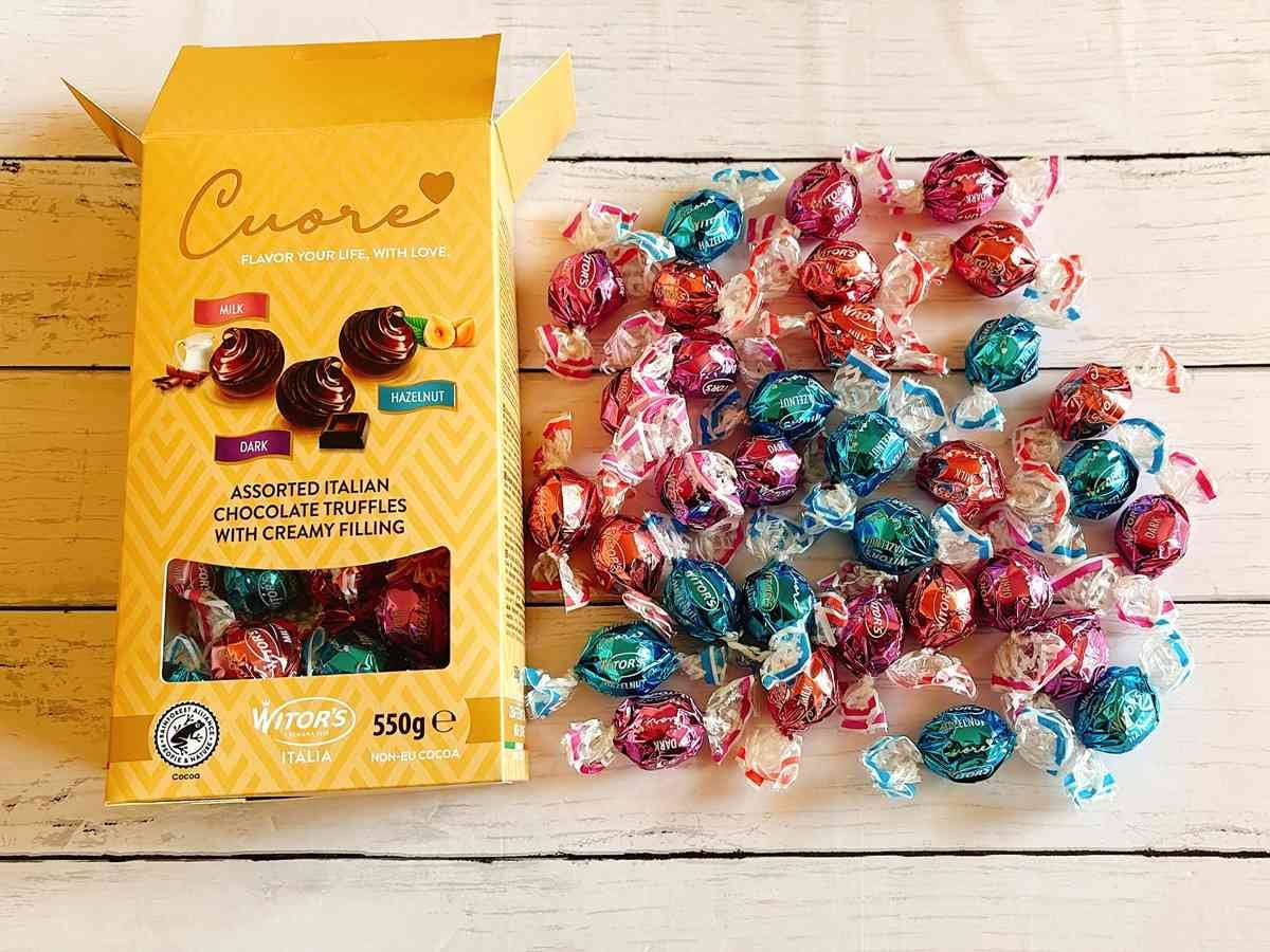 「ウィターズ クオーレ イタリアンチョコレート」は55個入り