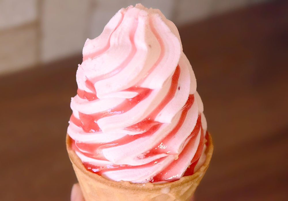 上から下まで甘酸っぱいいちごの味わいが広がり、果肉感も楽しめる