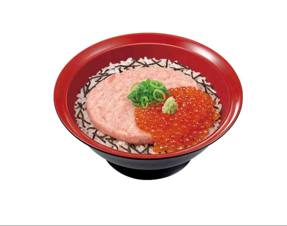 いくらハーフ・まぐろたたき丼 