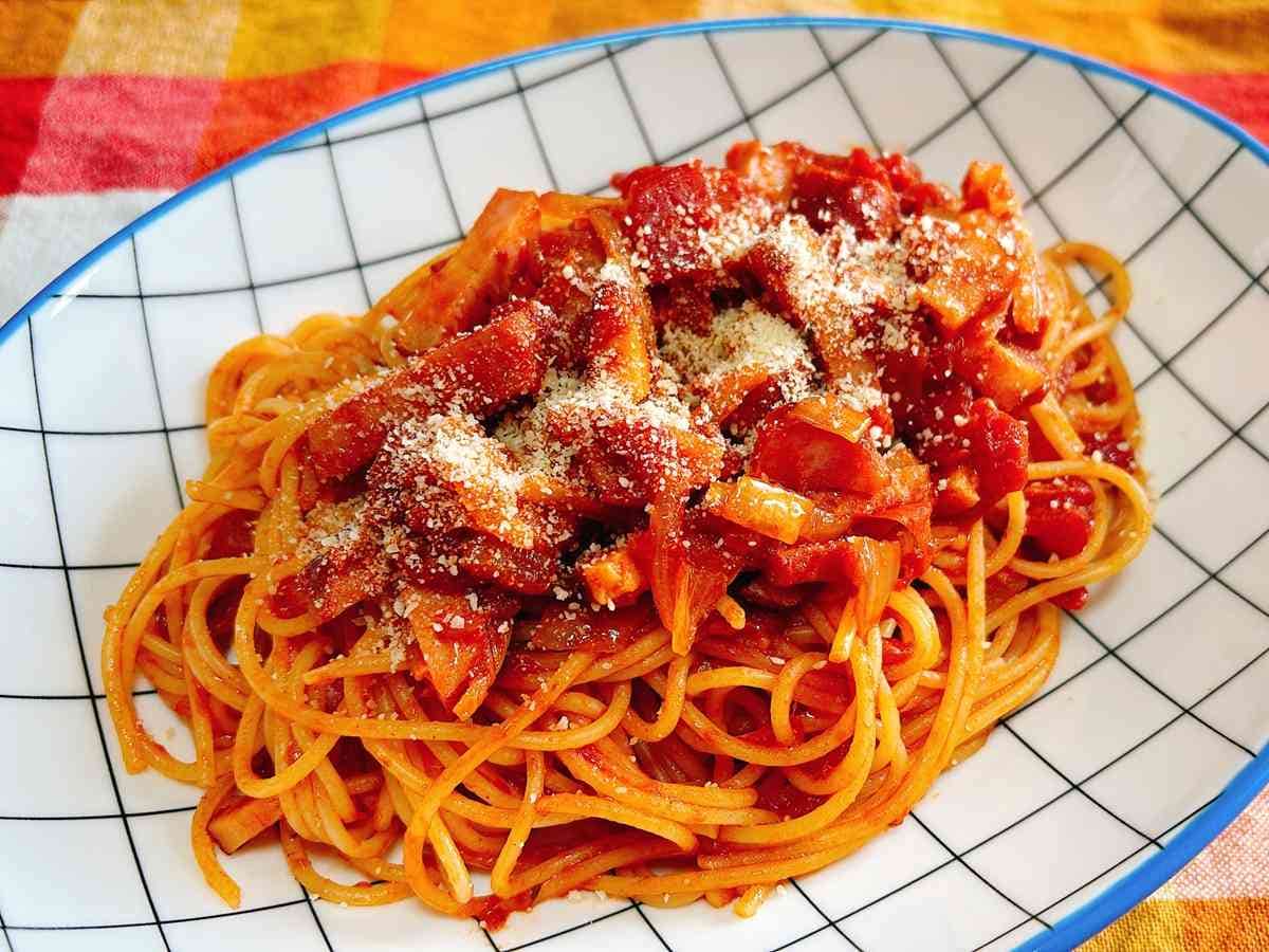 コストコの「バジルマリナラソース」で作ったトマトパスタ