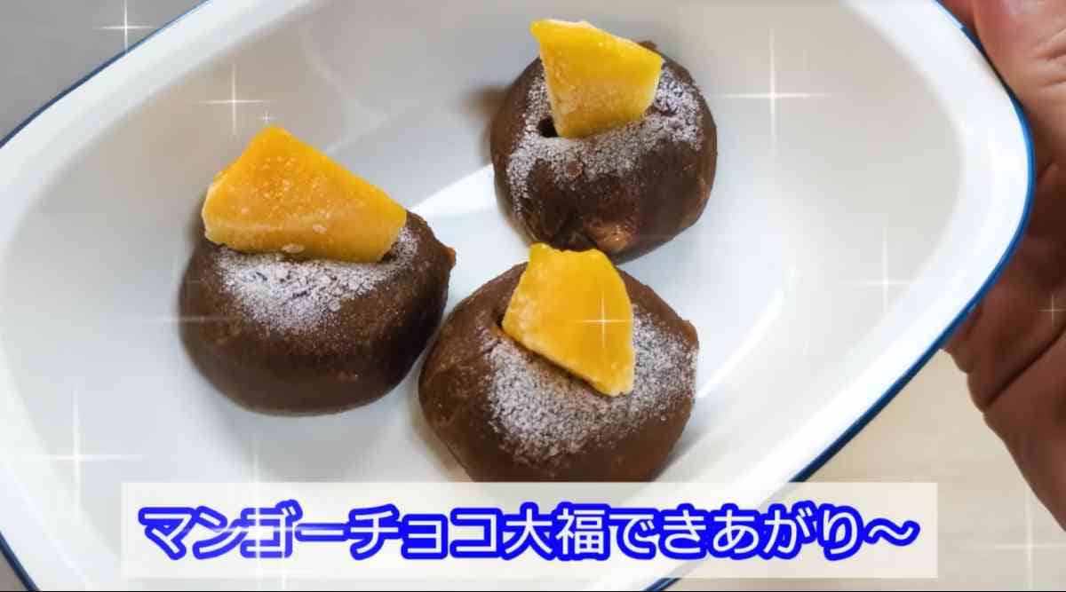 業務スーパーの「ホイップクリーム大福　チョコ」
