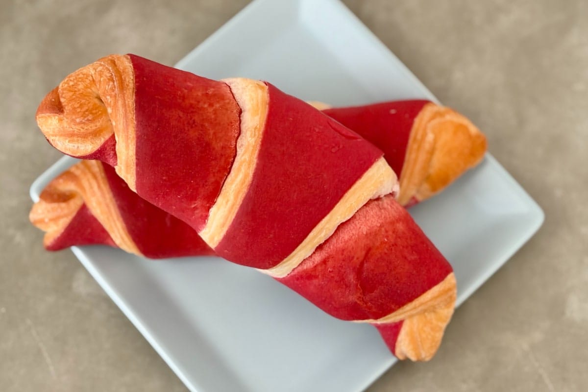 セブンの「クロワッサン いちごジャム」