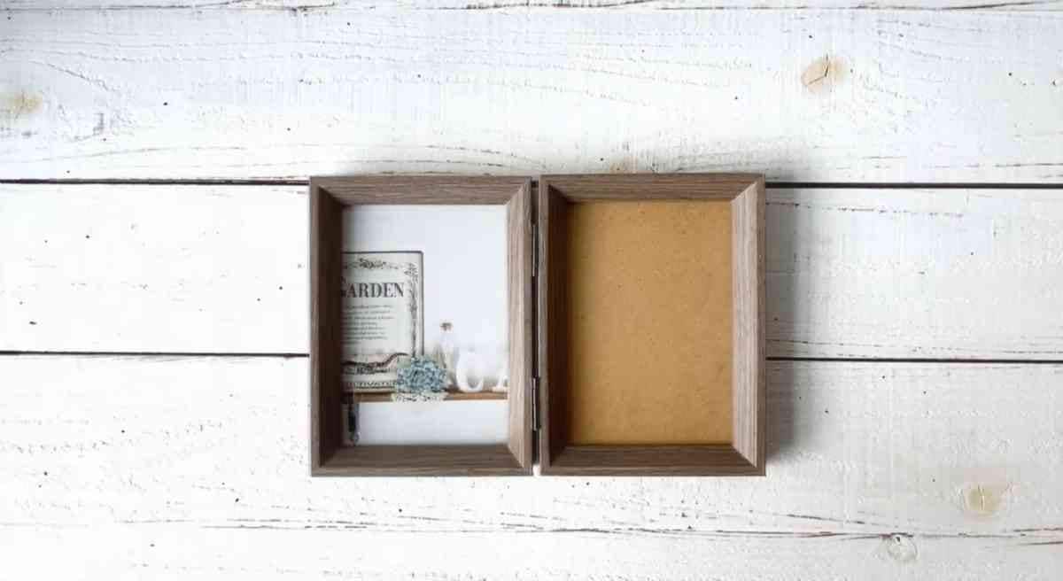 ダイソーのフォトフレーム