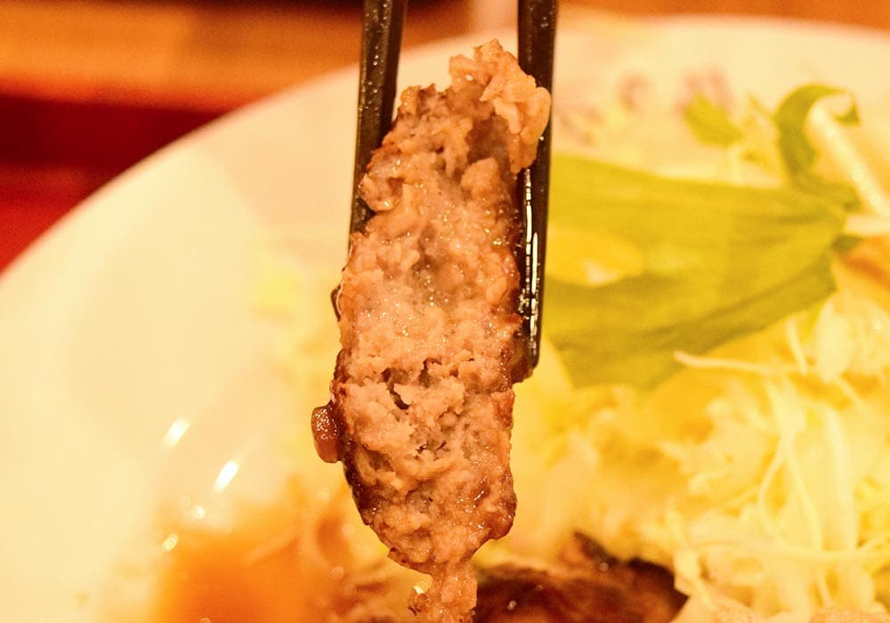 筆者のお気に入りはハンバーグ
