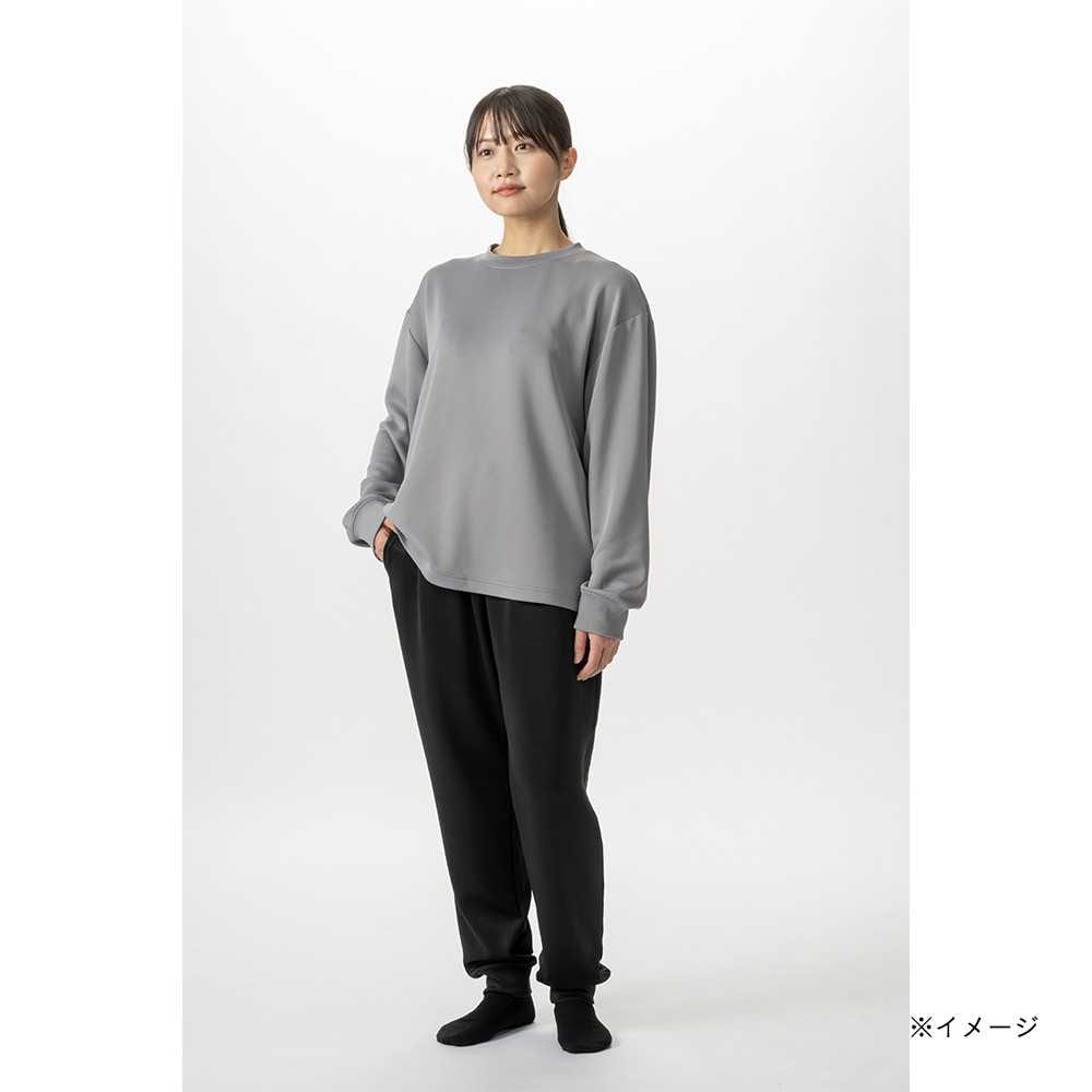 小さいサイズも展開されているため、小柄な人でも問題なく着用できる