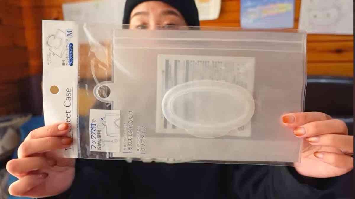 セリア蓋付きウェットシートケース