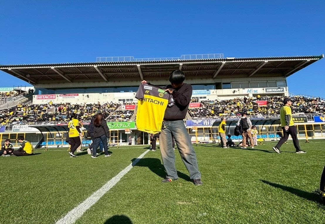 【柏レイソル】１万円以上の応援グッズを購入！ファンの力強い声援でチームが強くなることが何よりの幸せ（20代男性）