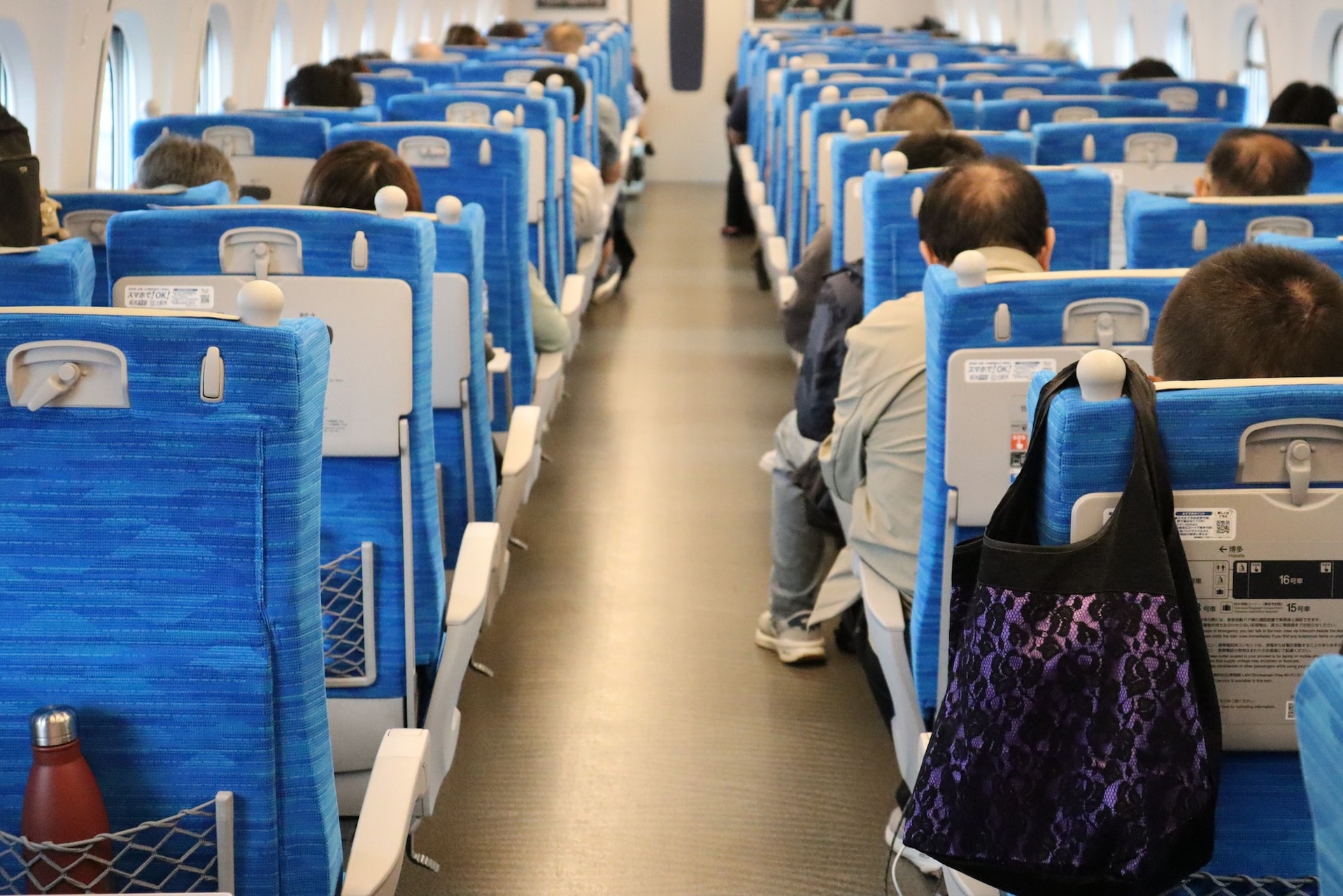 新幹線の指定席で「席変わって」と図々しい要求をされ…断りづらい際の撃退法