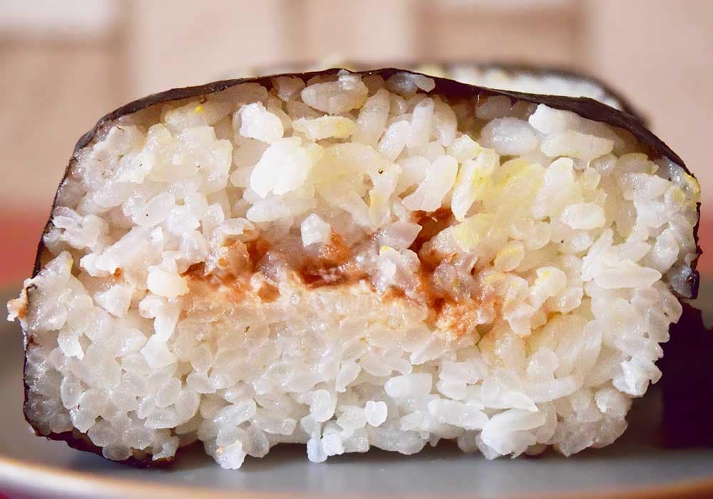 「おおきなおむすび まぐたく」