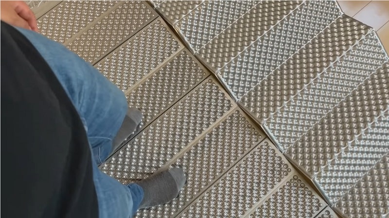 ホムセンギアの実力は⁉【カインズ】1480円の「キャンプ用マット」がお値段以上！