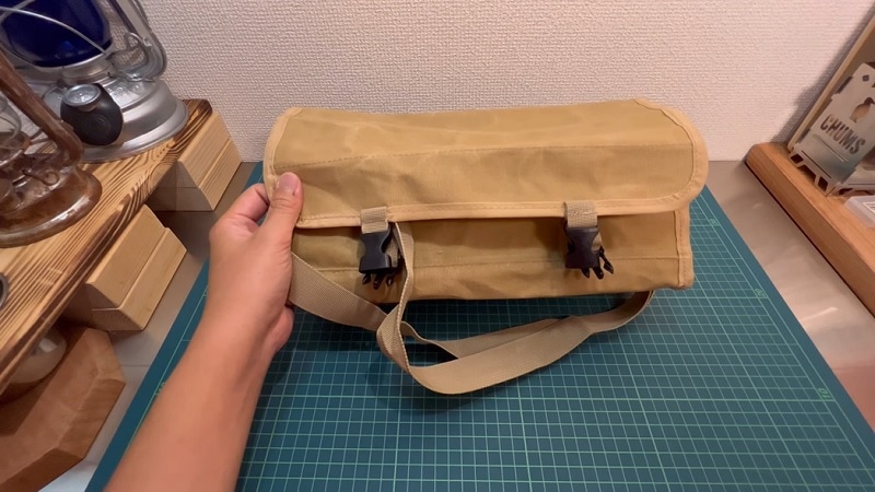 100均グッズで生まれ変わる！【ワークマン】の人気「帆布ショルダー」を簡単DIY