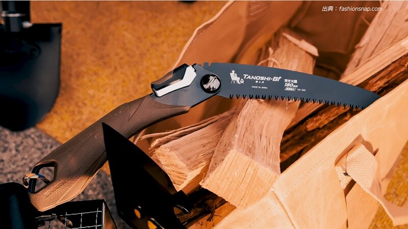 【ワークマン】2022年新作ギアが今買える！「焚き火用のこぎり」を先行レビュー