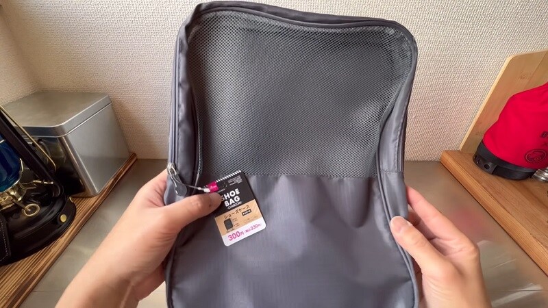 あのボックスにぴったりフィット【ダイソーギア】小分け収納はシューズケースにお任せ