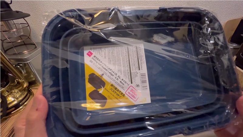 持ち手でさらに便利【ダイソー】折りたたみバスケットはキャンプの必需品！