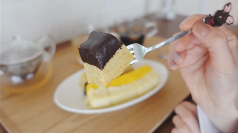 【無印】の大ヒット商品！150円「不揃いバウムチョコがけバナナ」は間違いない旨さ