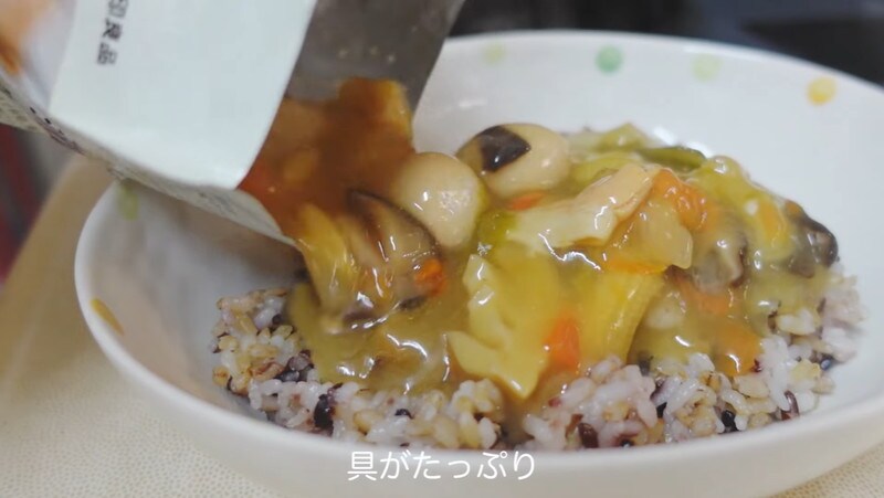 【無印】温めるだけ！具がたっぷり入った「ごはんにかける八宝菜」が290円！