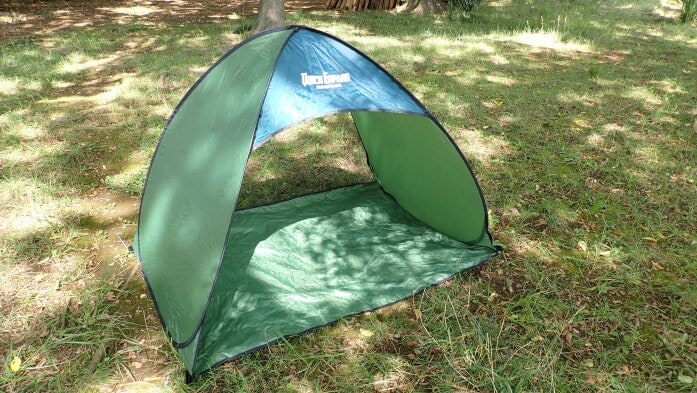 【100均】キャンプを快適にする「便利グッズ」！人気ランキング1位は今季の新作