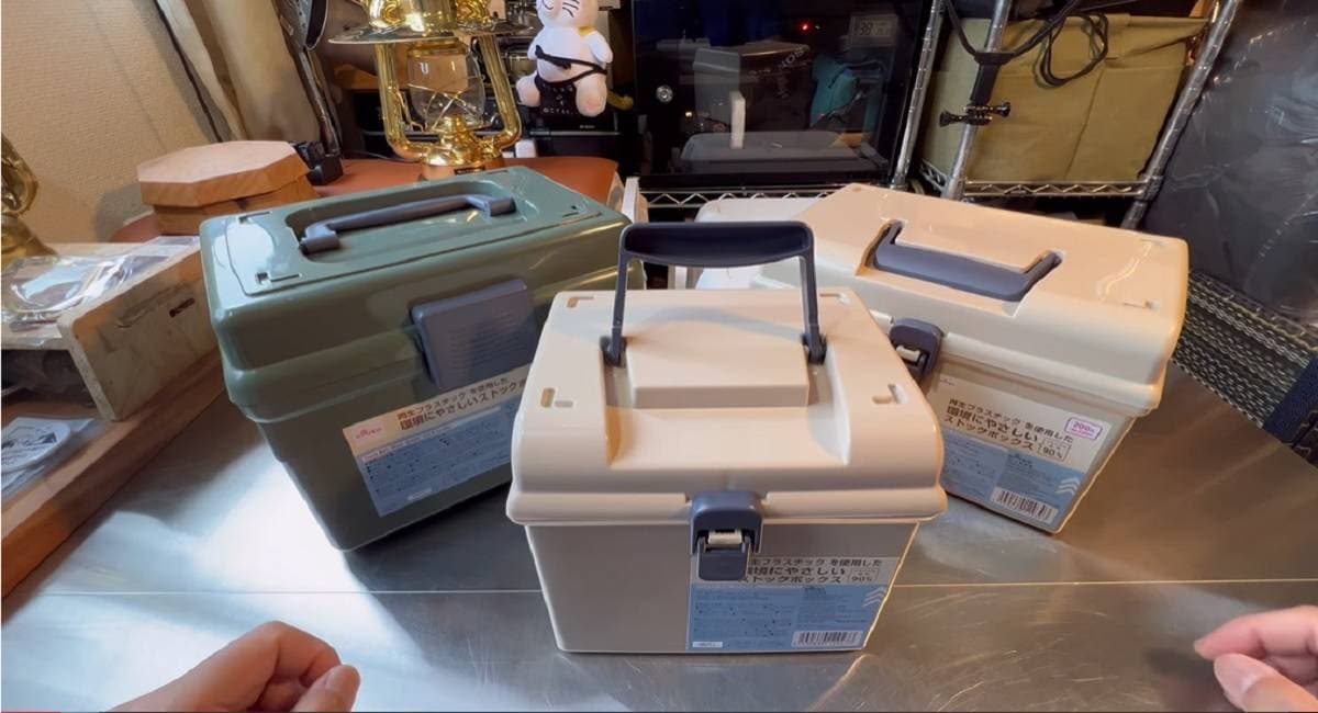 小物ギア収納に！ダイソー「ストックボックス」はメスティンもシンデレラフィット！